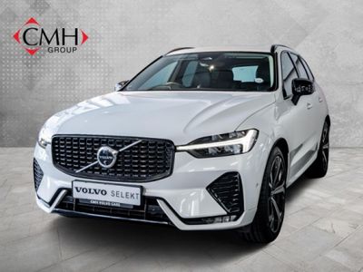 2025 Volvo XC60 B5 Ultimate Dark Geartronic AWD