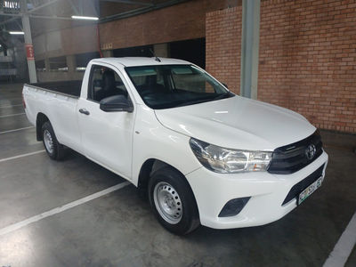 2017 Toyota Hilux 2.4 GD Single-Cab Aircon (Diesel, Manual)