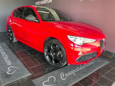 2023 Alfa Romeo Stelvio 2.0T Veloce Q4