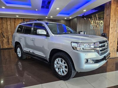 2017 Toyota Land Cruiser 200 4.5 D V8 VX-R Auto