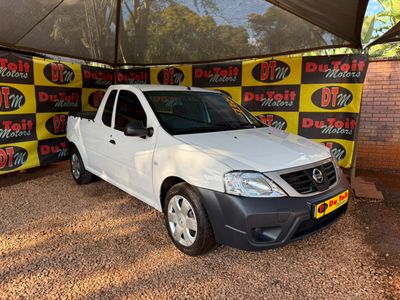 2019 Nissan NP200 1.6 A/C Safety Pack