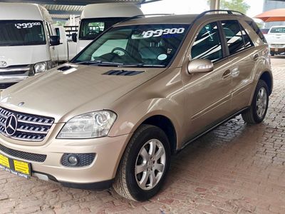 2005 Mercedes-Benz ML 350