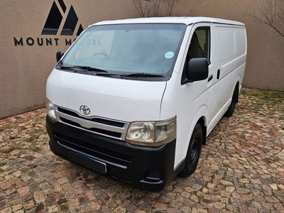 2011 Toyota Quantum 2.7 Panel Van
