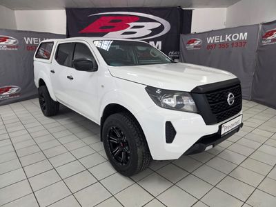 2022 Nissan Navara 2.5 DDTi SE Double-Cab