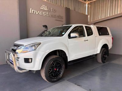 2014 Isuzu KB 300 D-Teq LX 4x4 Extended Cab