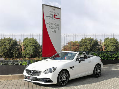 2017 Mercedes-AMG SLC 43 AMG