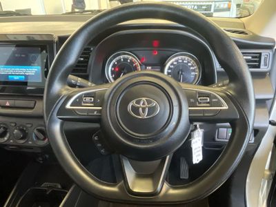 2025 Toyota Rumion 1.5 SX