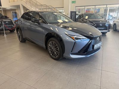 2025 Lexus RZ 450E SE