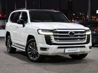 2022 Toyota Land Cruiser 300 V6 3.3 D ZX