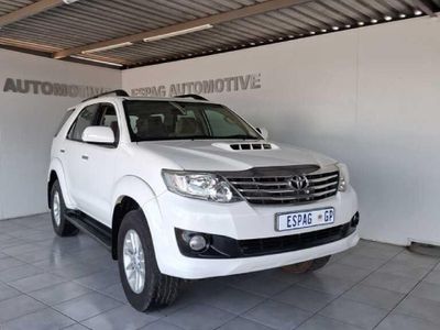 2014 Toyota Fortuner 2.5 D-4D Raised Body
