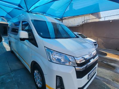 2019 Toyota Quantum 2.8 GL 14 Seat