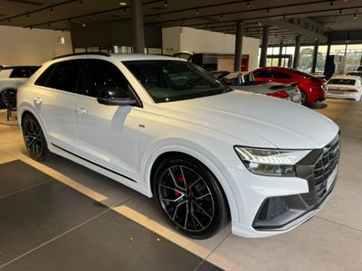 2023 Audi Q8 45 TDI quattro Auto