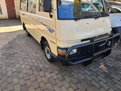 1993 Nissan E20 CUSTOM-00446