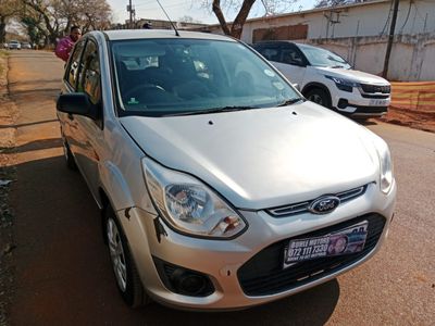 2015 Ford Figo 1.4 Trend