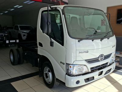2026 Hino 200 310 (FH2) 4x2 F/C
