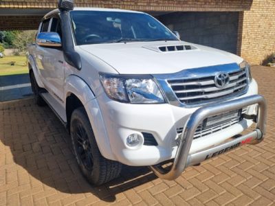 2015 Toyota Hilux 3.0 D-4D Legend 45 4x4 Auto Double-Cab