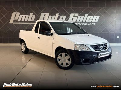 2023 Nissan NP200 1.6 A/C Safety Pack