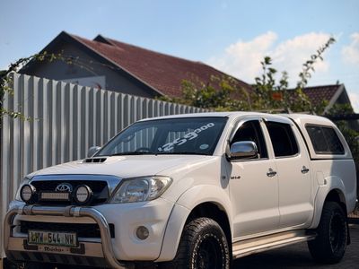 2011 Toyota Hilux 3.0 D-4D Raider Raised Body Double-Cab