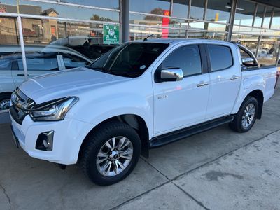 2022 Isuzu D-Max 300 LX Double-Cab