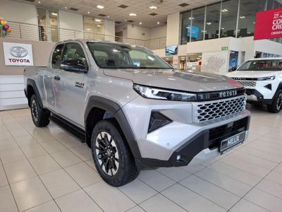 2026 Toyota Hilux 2.8 GD-6 RB Raider X 4x4 Auto Extended Cab