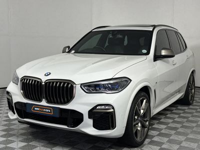 2020 BMW X5 M50i