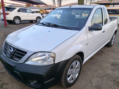 2011 Nissan NP200 1.6