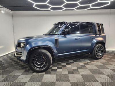 2026 Land Rover Defender 110 4.4 V8 Octa (P635)