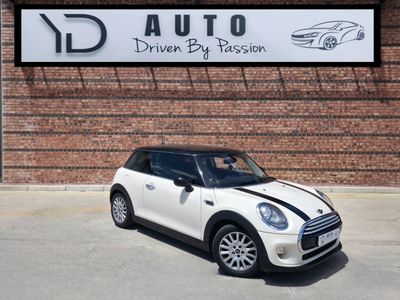 2015 MINI Hatch Cooper