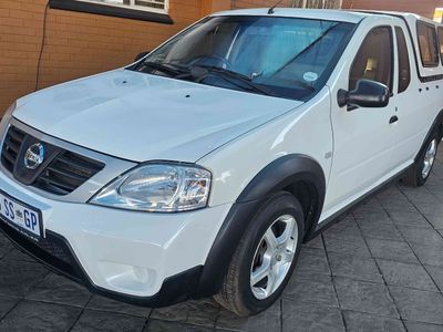 2011 Nissan NP200 1.6 A/C Safety Pack