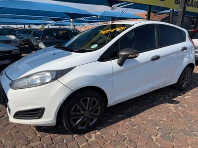 2016 Ford Fiesta 1.4 Ambiente 5-dr