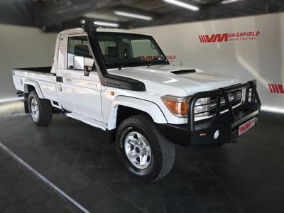 2016 Toyota Land Cruiser 79 4.5 D Single-Cab