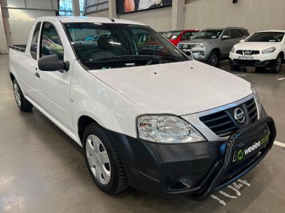 2024 Nissan NP200 1.6 A/C Safety Pack