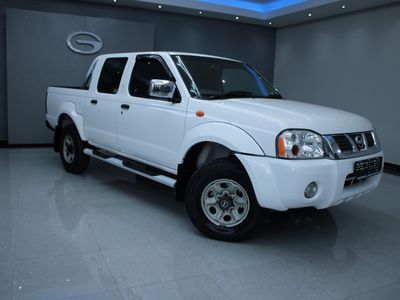 2013 Nissan NP300 2.4i Hi-Rider 4x4 Double-Cab
