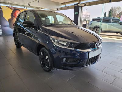 2026 TATA Tiago 1.2 XT Auto