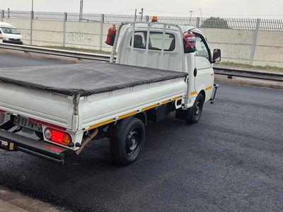 2013 Hyundai H100 Bakkie 2.6D Dropside