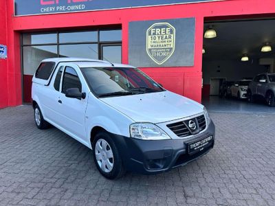 2022 Nissan NP200 1.6 A/C Safety Pack