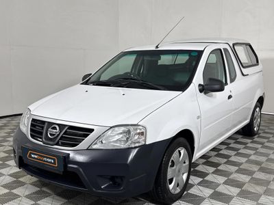 2024 Nissan NP200 1.6 A/C Safety Pack