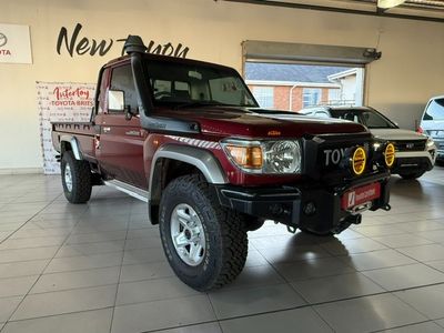 2022 Toyota Land Cruiser 79 V8