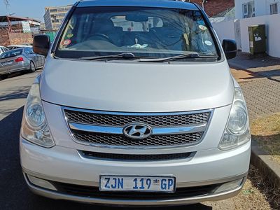 2011 Hyundai H-1 2.4 CVVT | Executive