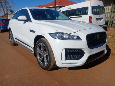 2017 Jaguar F-Pace 2.0Di4 AWD Pure