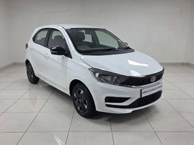 2026 TATA Tiago 1.2 XT