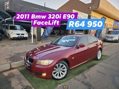 2011 BMW 3 Series 320i Start