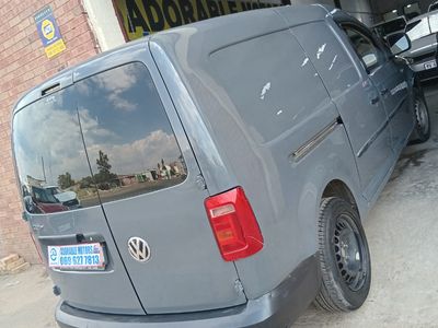 2019 Volkswagen Caddy 2.0 TDI panel van diesel manual