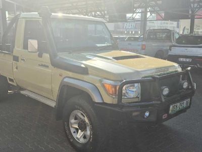 2017 Toyota Land Cruiser 79 4.5 D Single-Cab