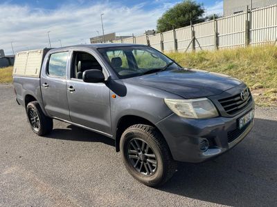 2016 Toyota Hilux 4x4- DIESEL - 2.5 D-4D - SRX - DOUBLE CAB