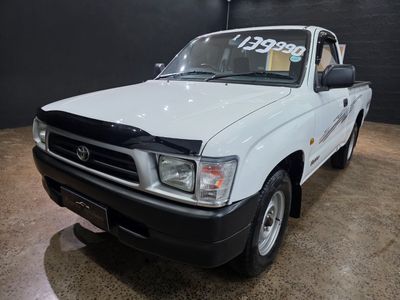 2001 Toyota Hilux 2000