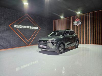 2025 Mahindra XUV 3XO 1.2T AX5 Auto