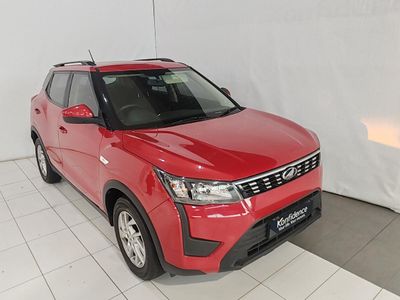 2022 Mahindra XUV 300 1.2T | W6
