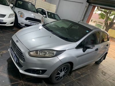 2012 Ford Fiesta 1.4i Ambiente 5-dr