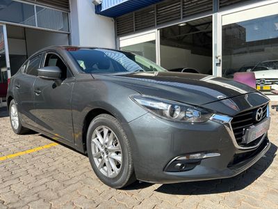 2017 Mazda 3 1.6 Dynamic 5-dr